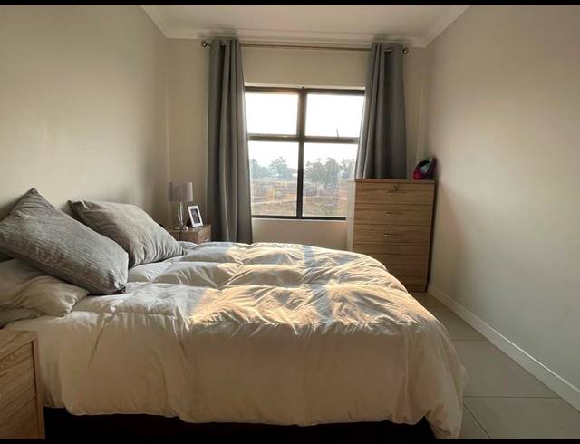1 BEDROOM APARTMENT FOR SALE IN WILGEHEUWEL